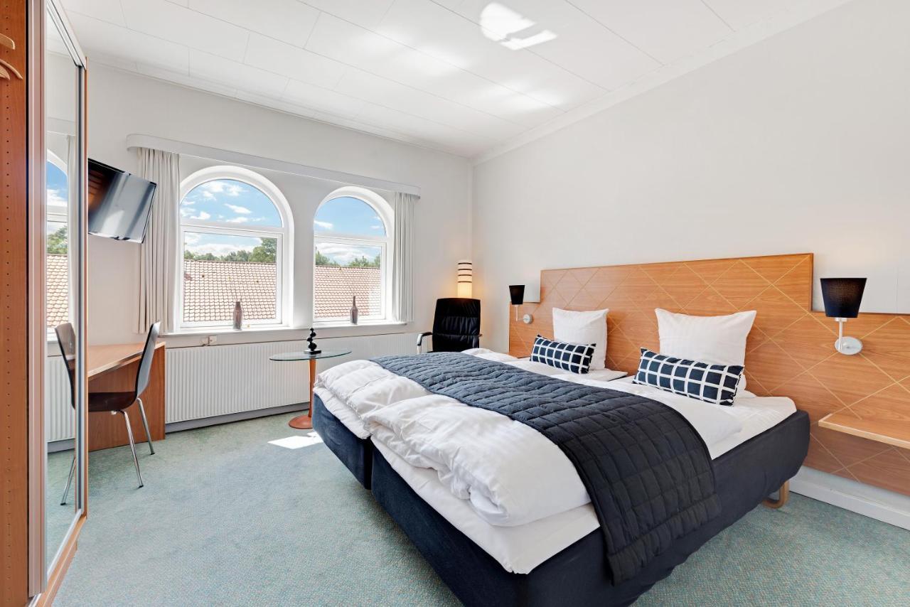 Hotel Jernbanegade Kibæk Extérieur photo