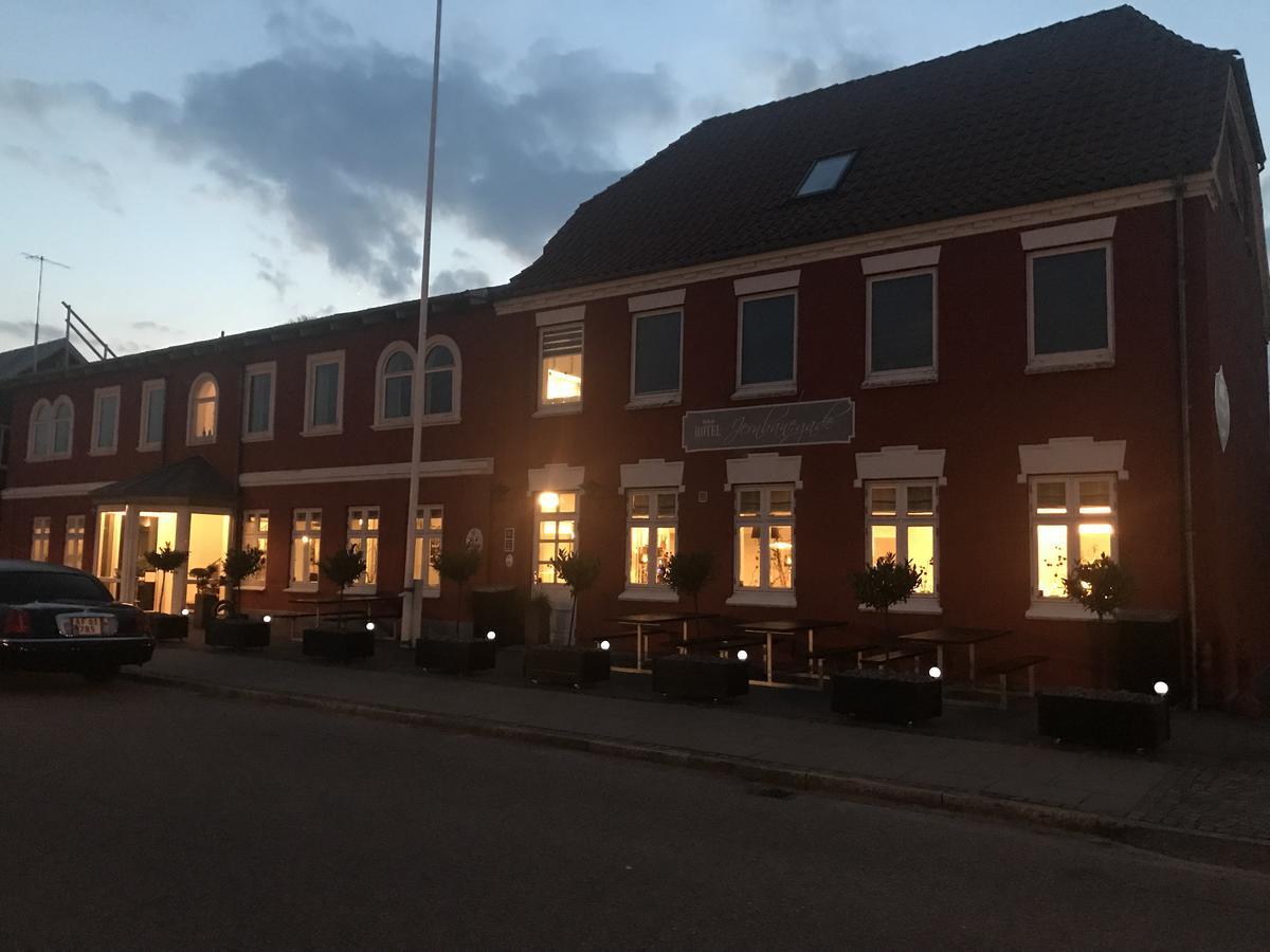 Hotel Jernbanegade Kibæk Extérieur photo